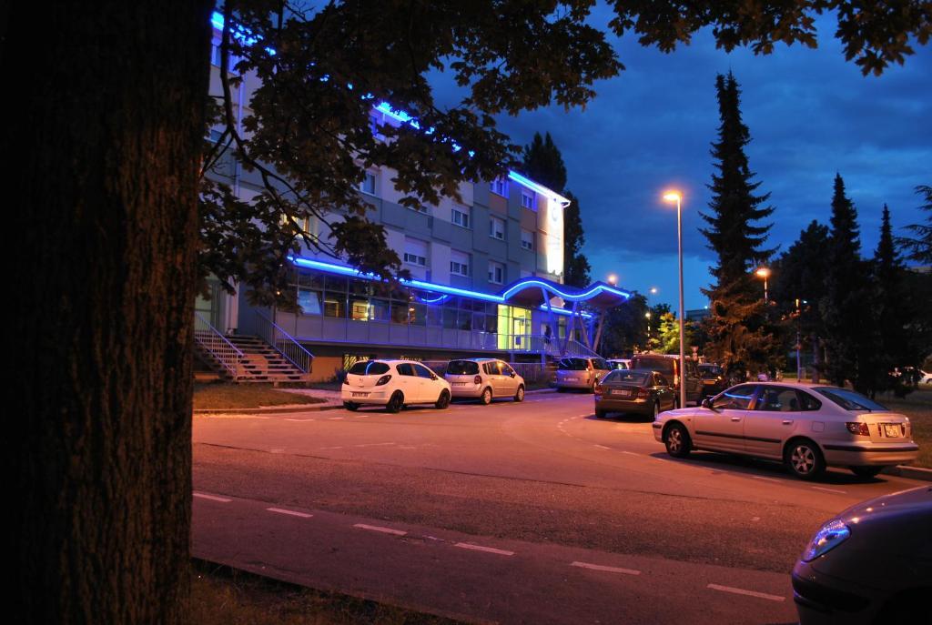 Hotel Ethic Etapes Dijon Accueil 24H24 Et Parking Gratuit Esterno foto